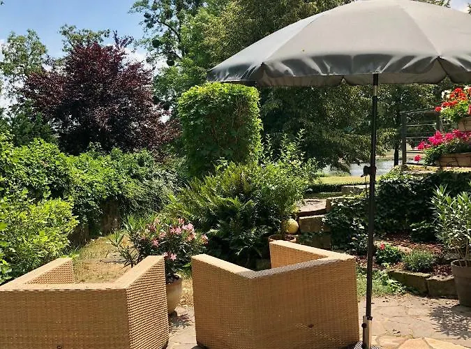 Ferienwohnung Am Wasser Villa Graf Von Pfeil